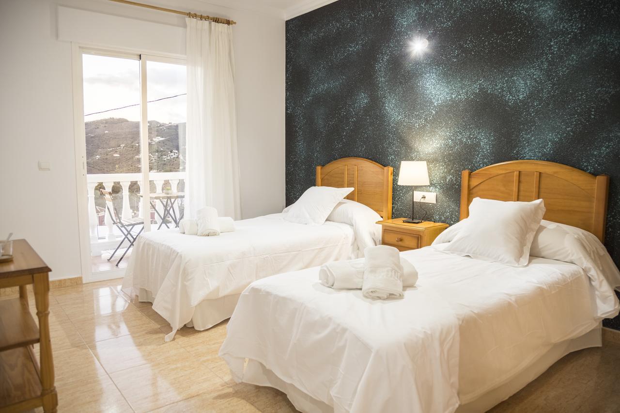 Hr Mirador Hotel 2*